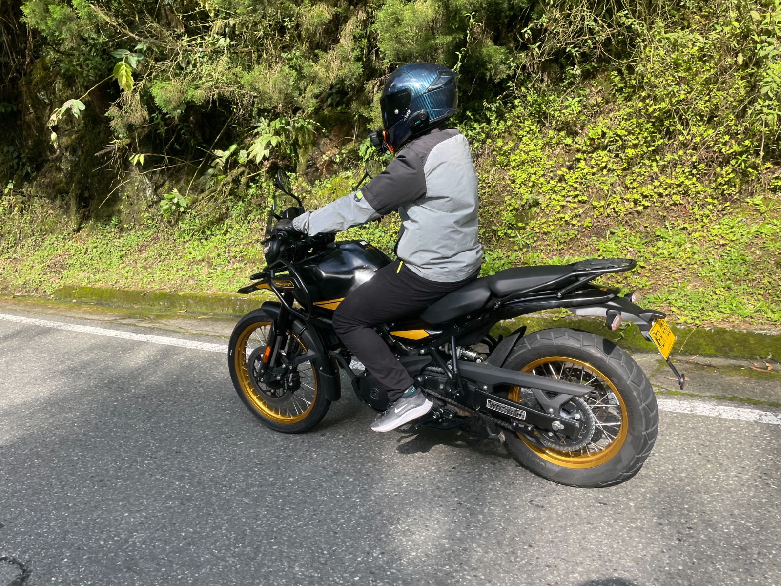 re-himalayan-450